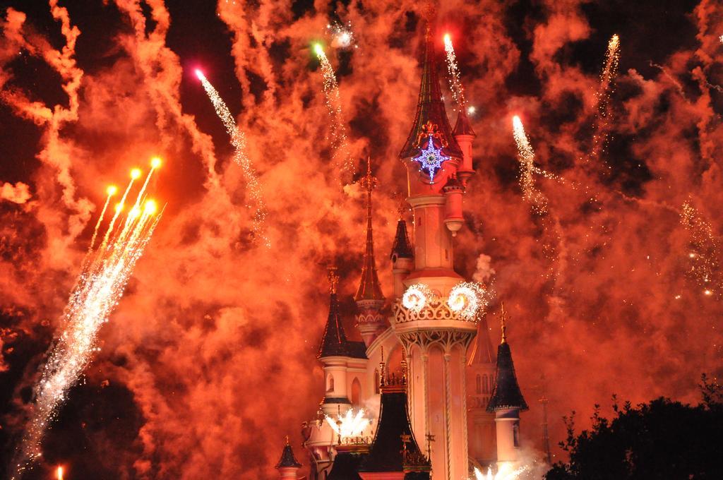 Grande Rue House Disneyland Paris Маньї-ле-Онгр Екстер'єр фото